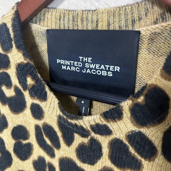 Marc Jacob’s The Printed Sweater Pull-over Top Yellow Leopard Size Small - Picture 2 of 5